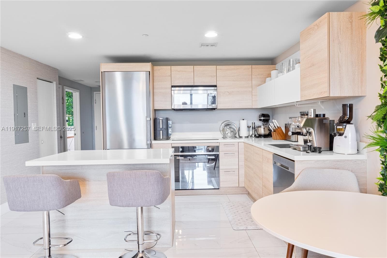 THE HARBOUR NORTH CONDO · #405 in North Miami Beach - Photo 4