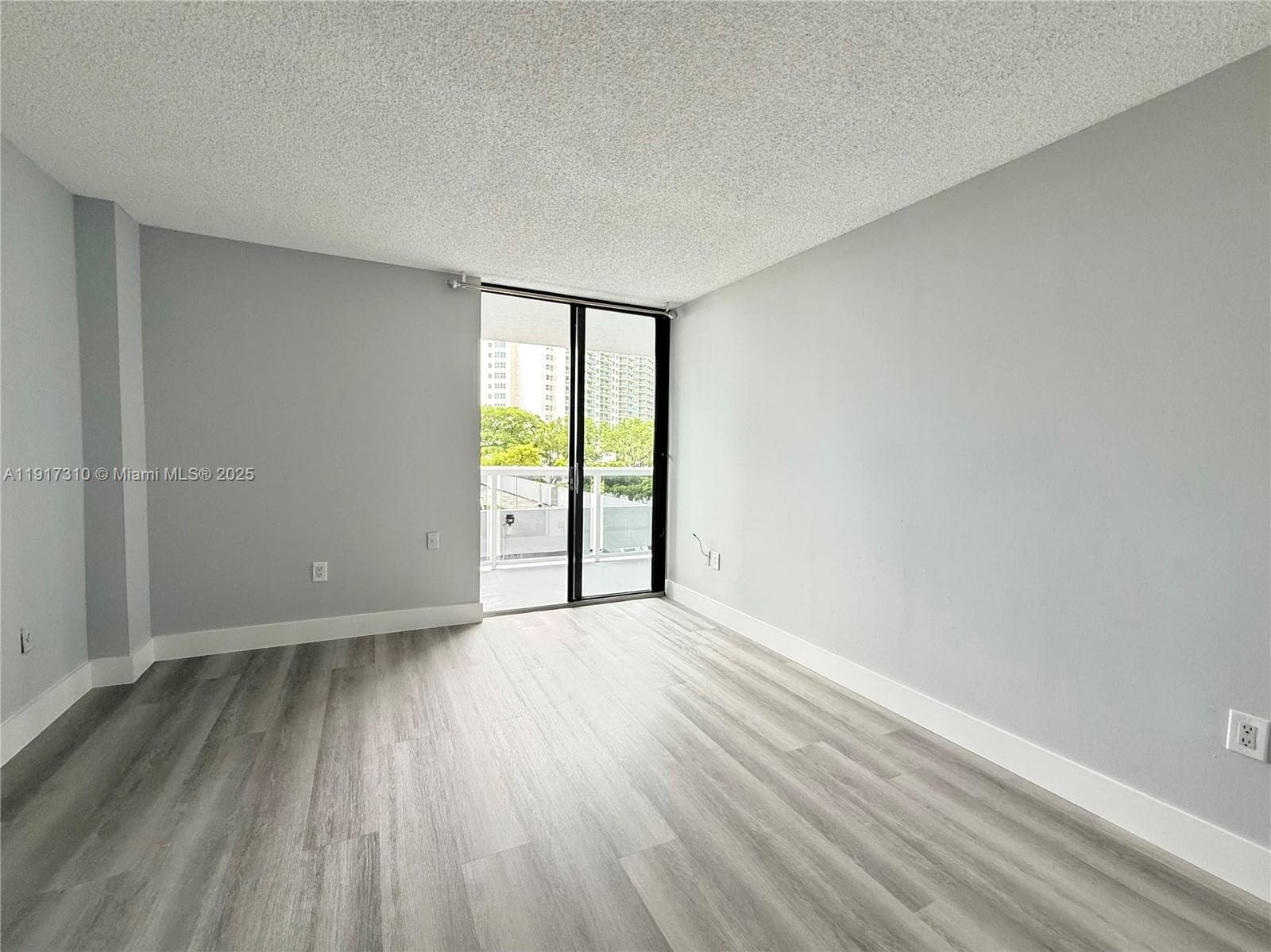 WATERVIEW CONDO · #336 in Aventura - Photo 22