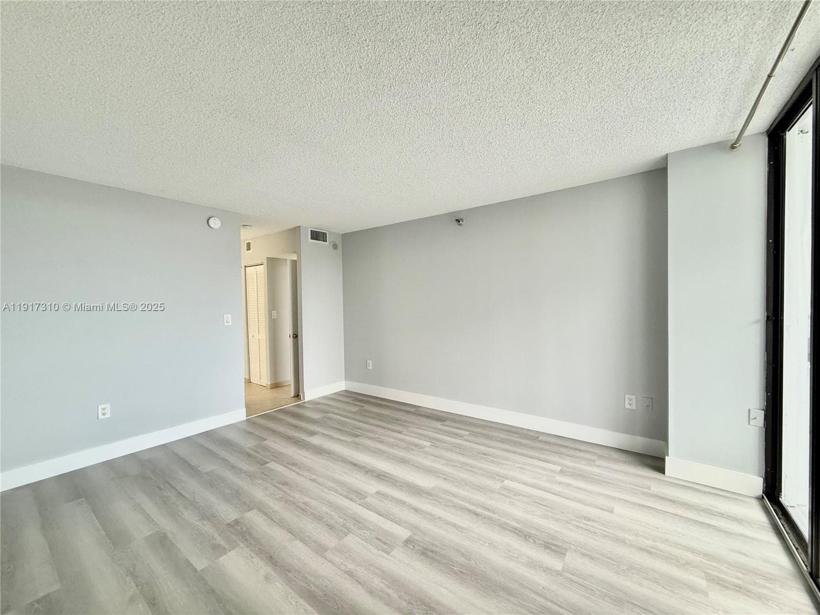WATERVIEW CONDO · #336 in Aventura - Photo 24