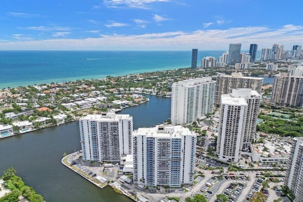 WATERVIEW CONDO · #336 in Aventura - Photo 34