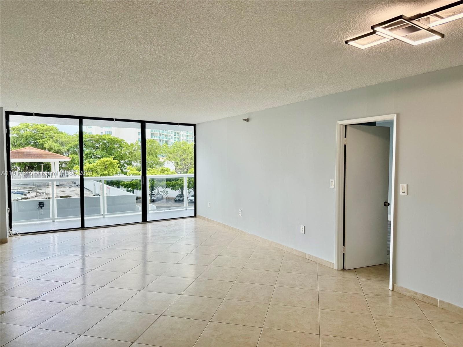 WATERVIEW CONDO · #336 in Aventura - Photo 14