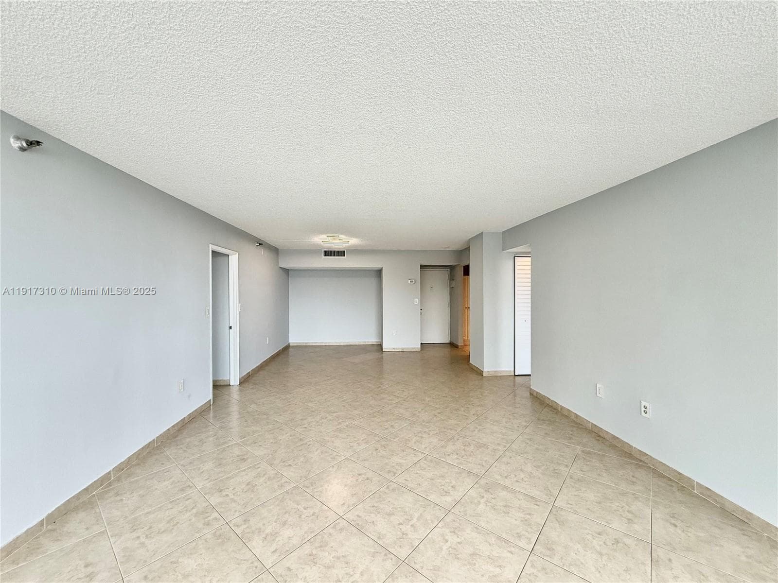 WATERVIEW CONDO · #336 in Aventura - Photo 25