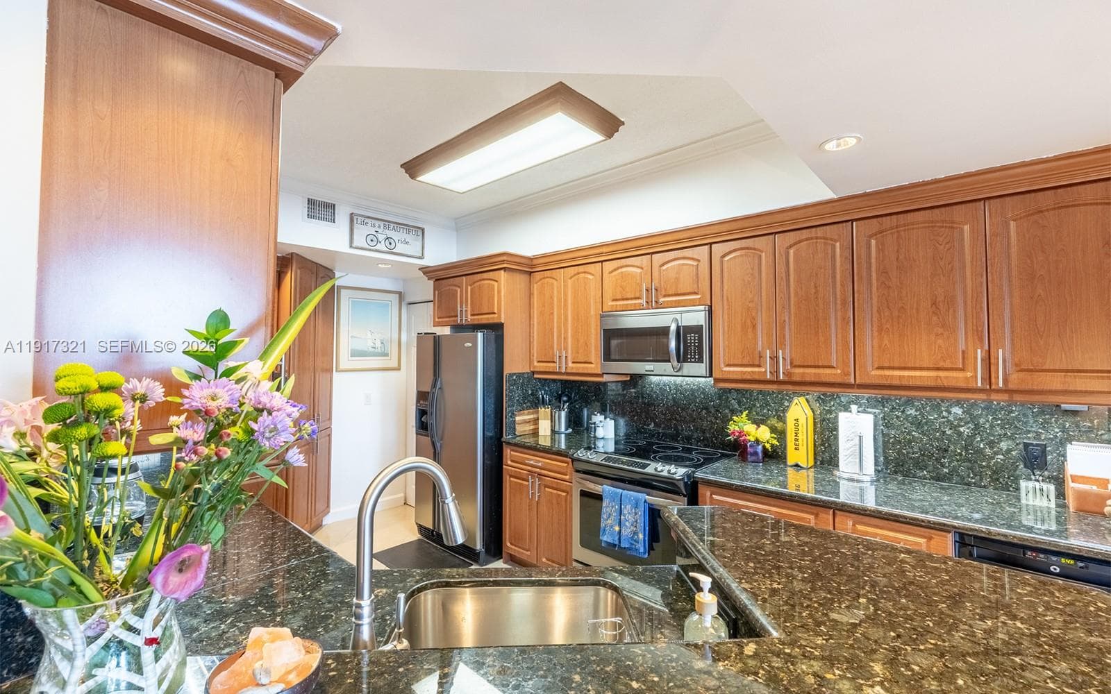 VILLAGE BY THE BAY CONDO · #12406 in Aventura - Photo 17