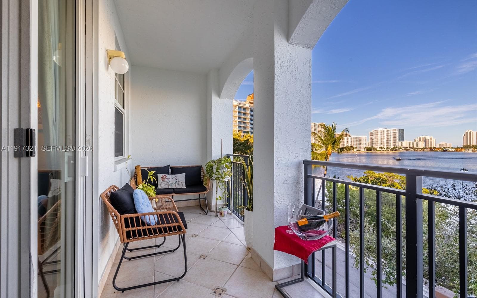 VILLAGE BY THE BAY CONDO · #12406 in Aventura - Photo 5