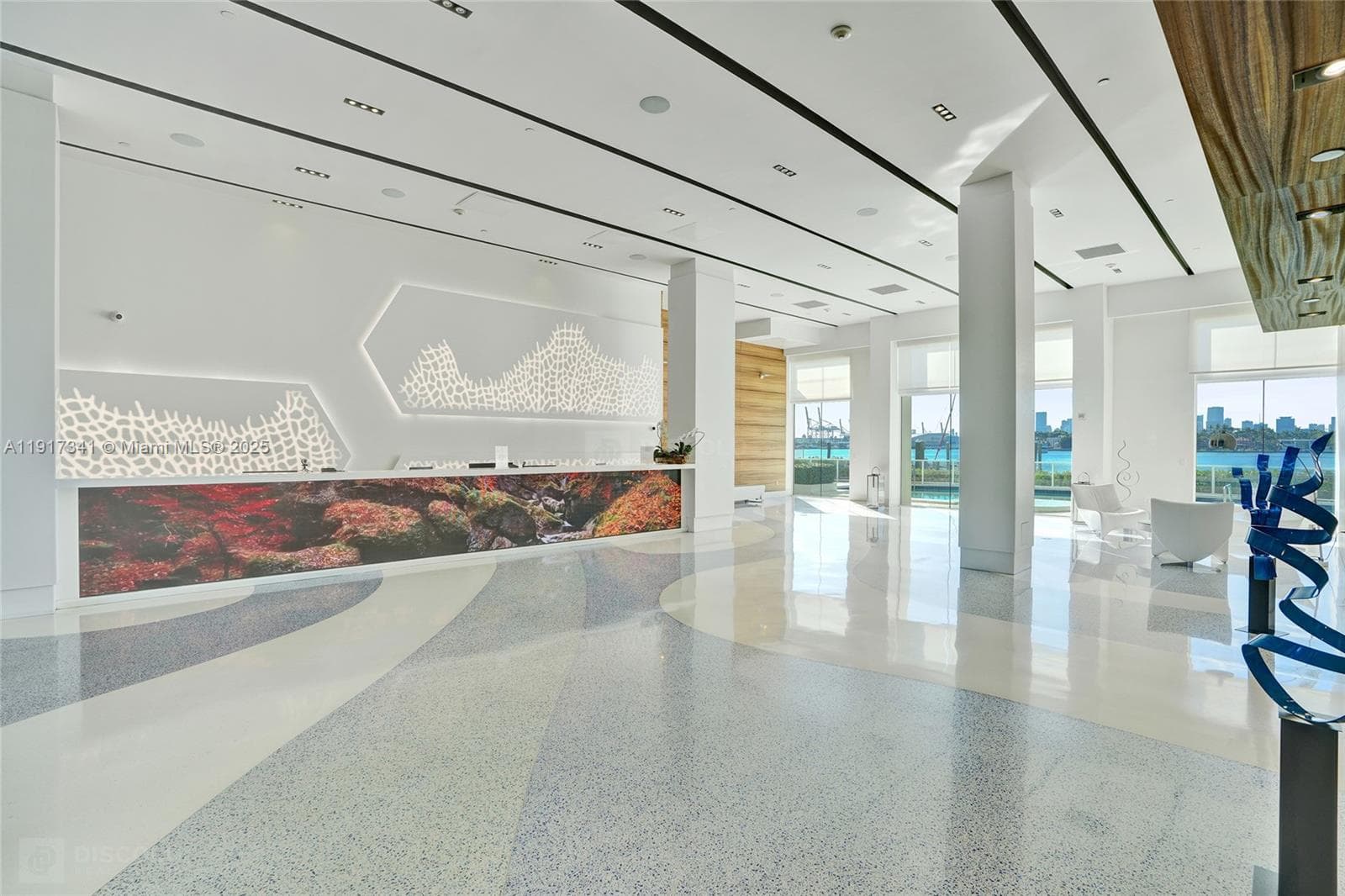 THE FLORIDIAN CONDO · #PH01 in Miami Beach - Photo 50
