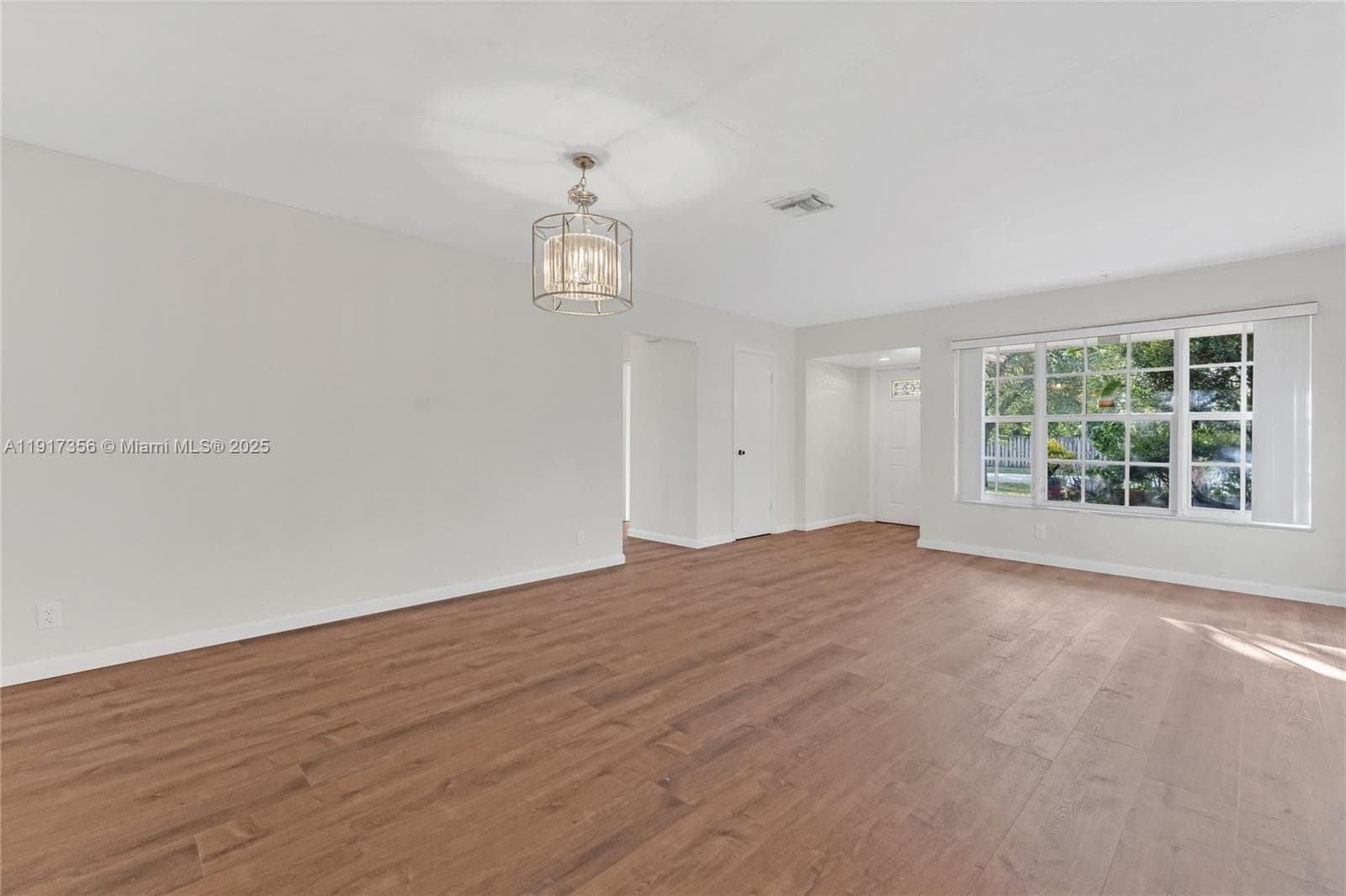 550 SW 38th Ter #0 photo 9
