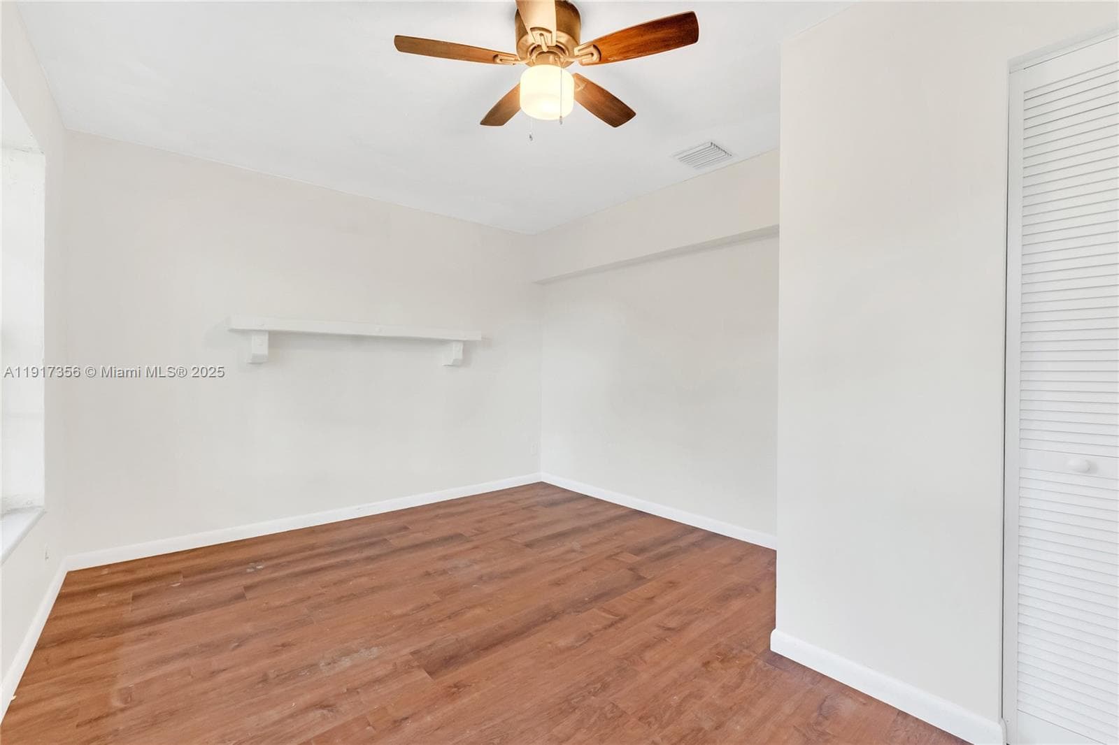 550 SW 38th Ter #0 photo 19