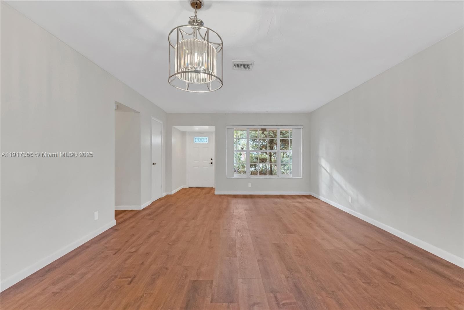 550 SW 38th Ter #0 photo 8