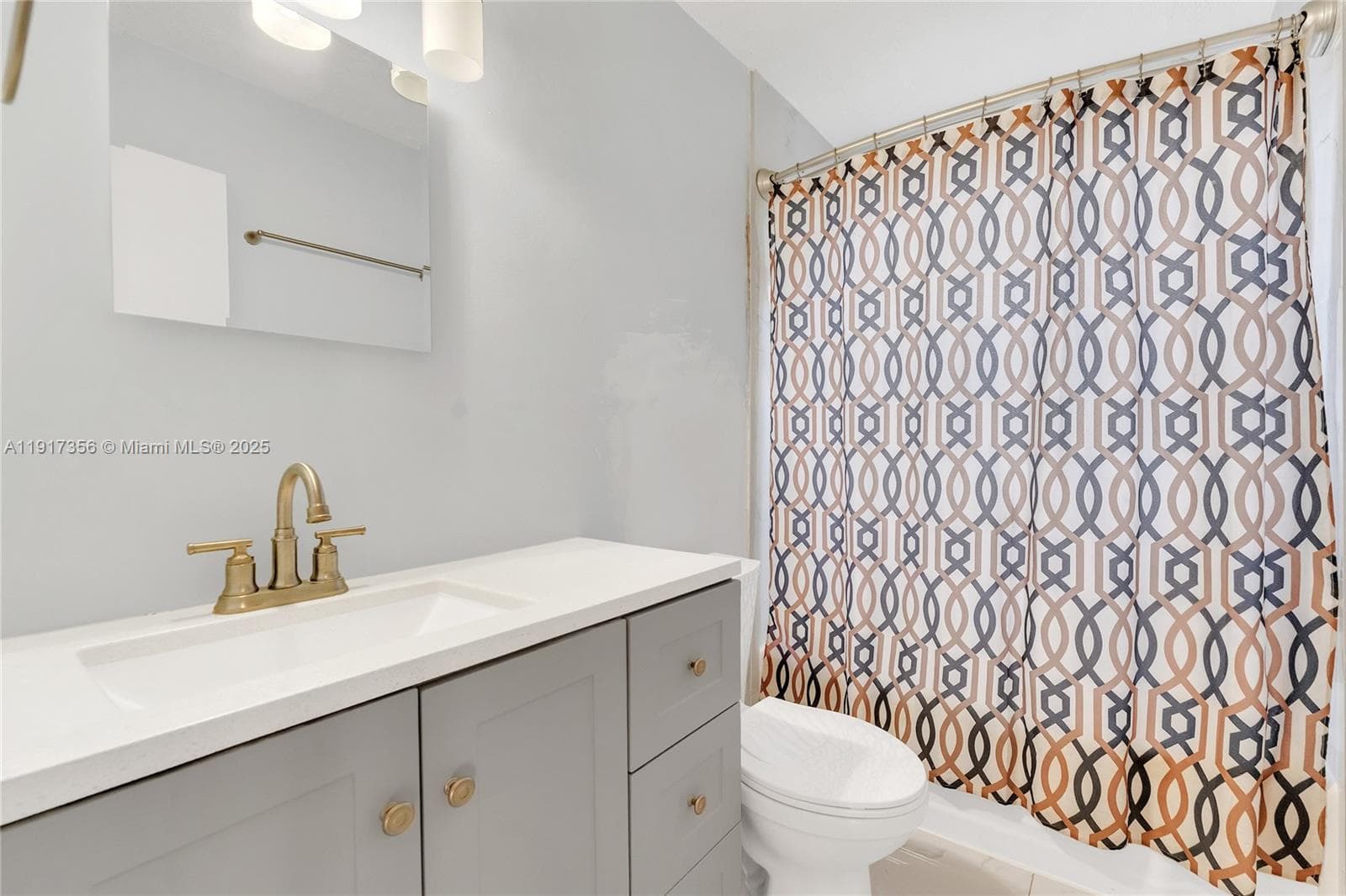 550 SW 38th Ter #0 photo 21