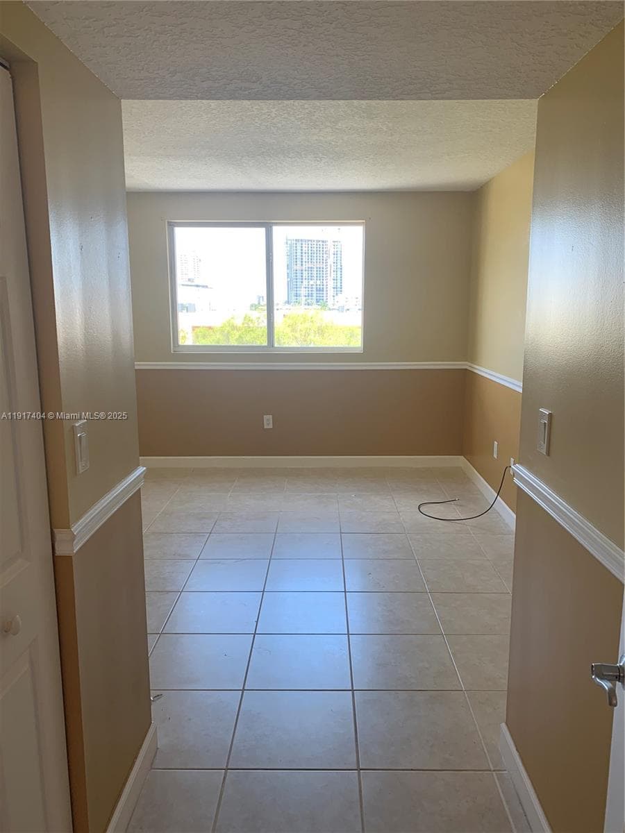 HALLANDALE BEACH PRIVATE · #510 in Hallandale Beach - Photo 5