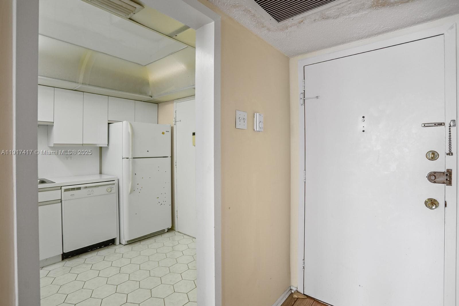 PARKER PLAZA ESTATES COND · #503 in Hallandale Beach - Photo 10