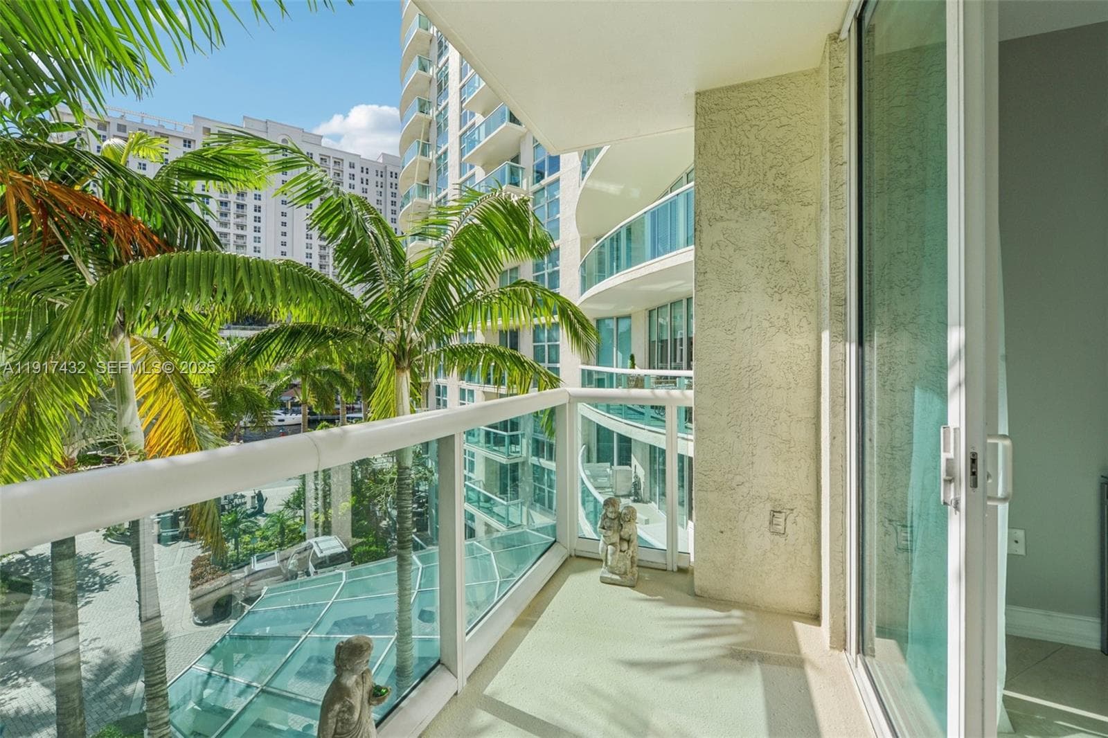 WATERGARDEN CONDO · #411 in Fort Lauderdale - Photo 28