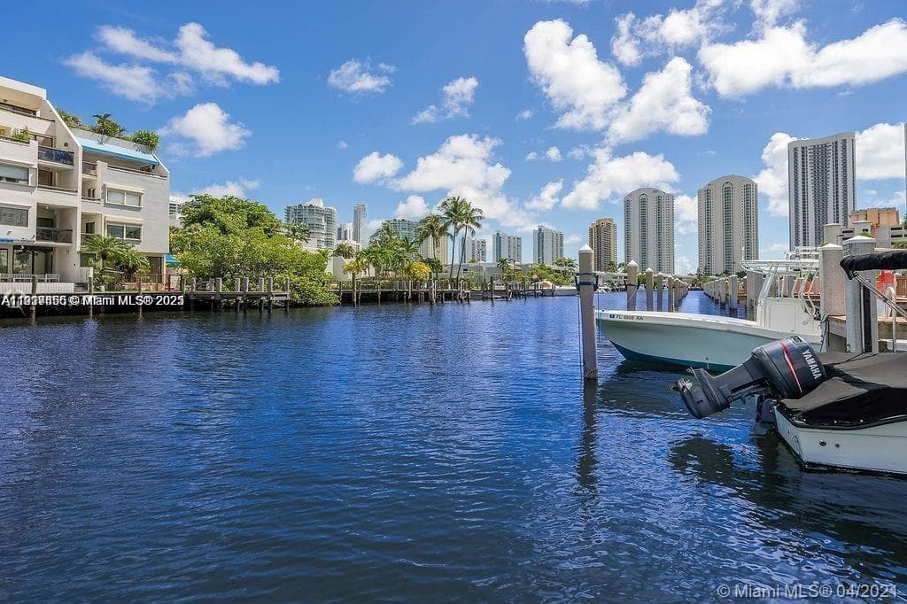 COASTAL TOWERS CONDO · #1111 in Sunny Isles Beach - Photo 23