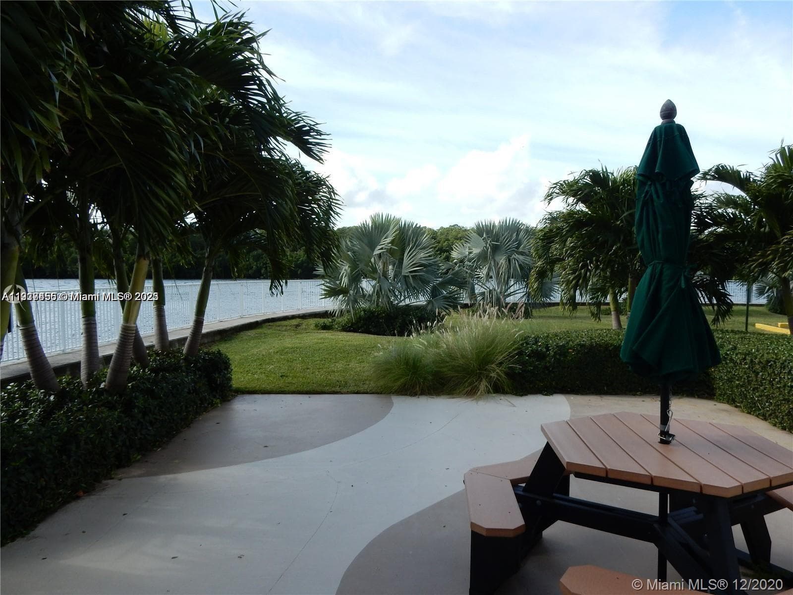 COASTAL TOWERS CONDO · #1111 in Sunny Isles Beach - Photo 22