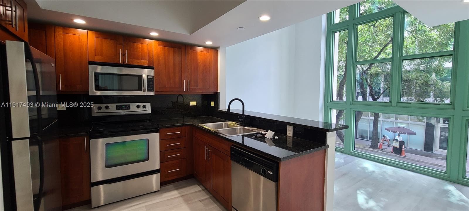 FLAGLER FIRST CONDO · #301 in Miami - Photo 2