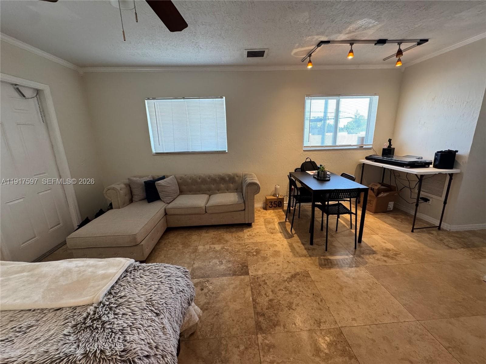LUCAYA CONDO · #F8 in Fort Lauderdale - Photo 8