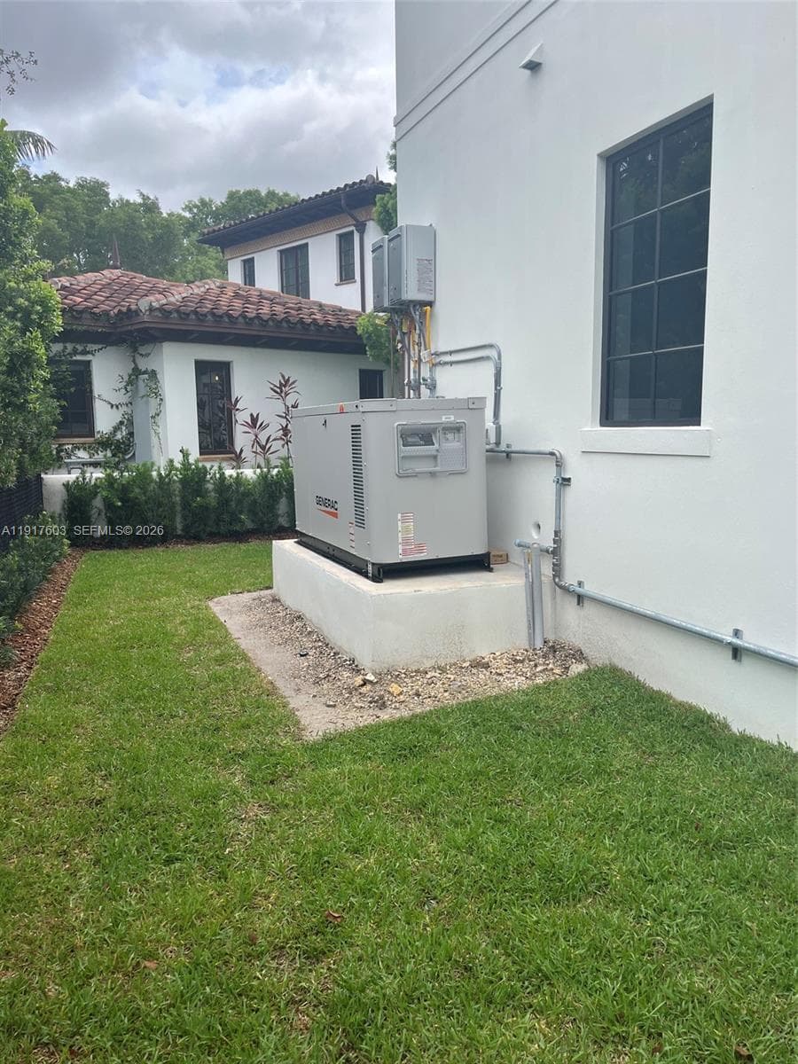 1221 Anastasia Ave photo 35
