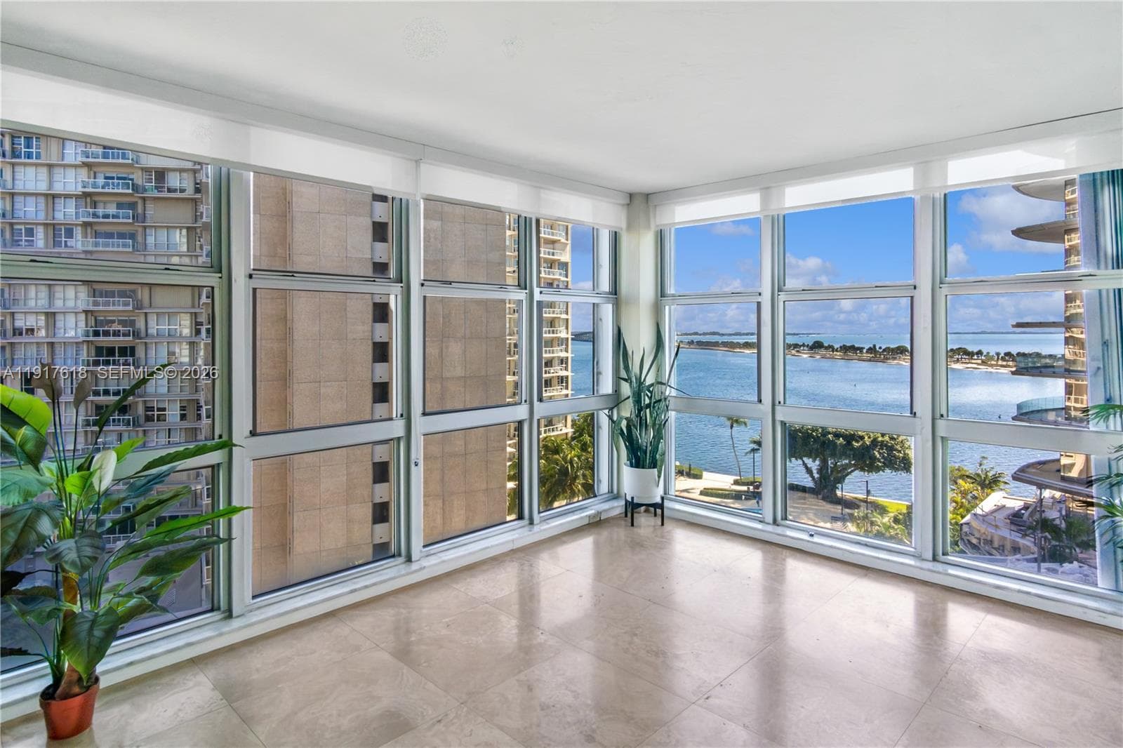 BRICKELL 25 CONDO · #1003 in Miami - Photo 8