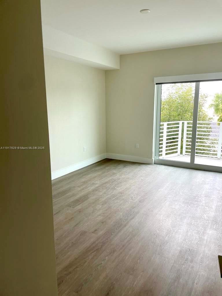 AESTHETIC APARTMENTS · #403 in Hollywood - Photo 9