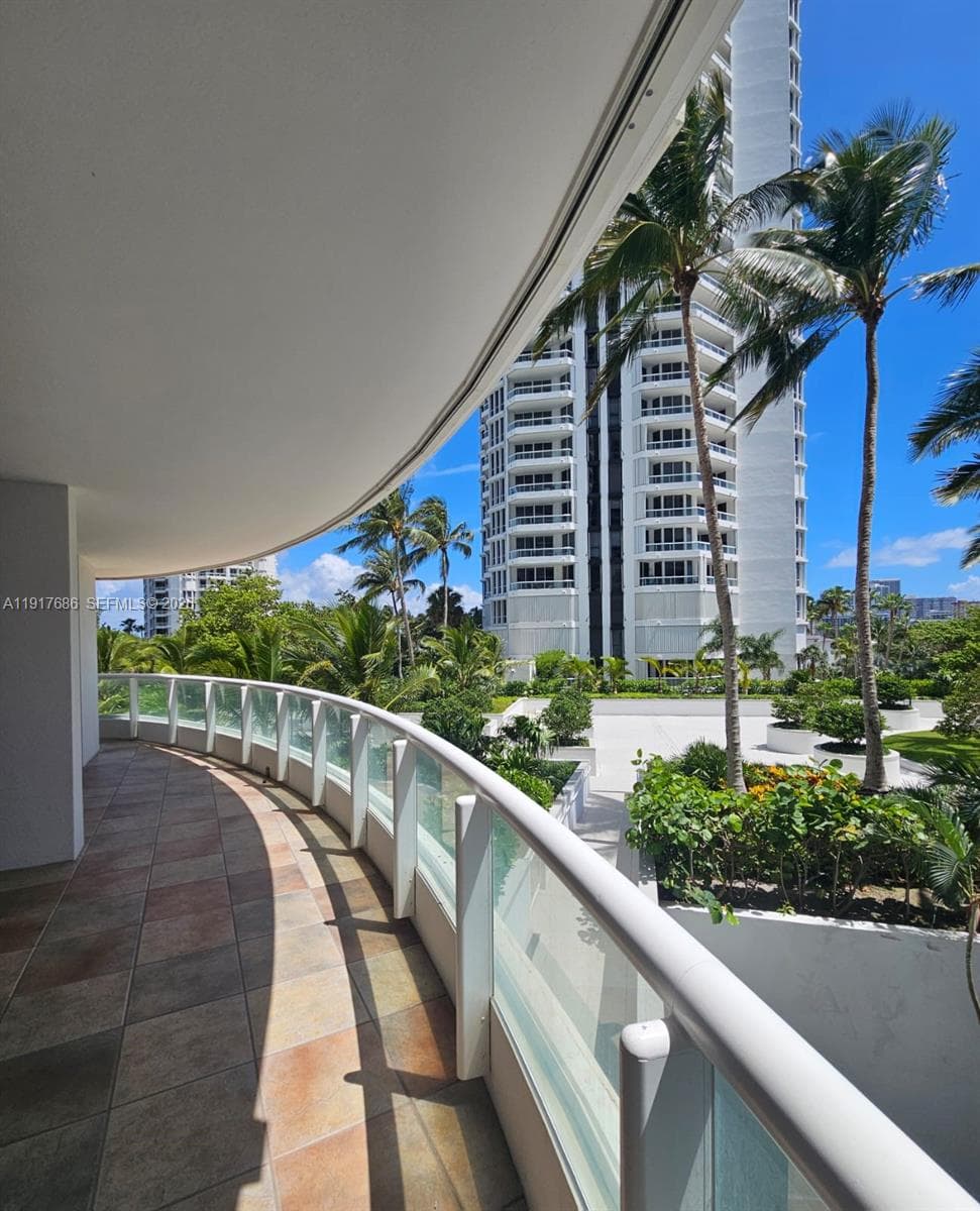 Atlantic III · #501 in Aventura - Photo 16
