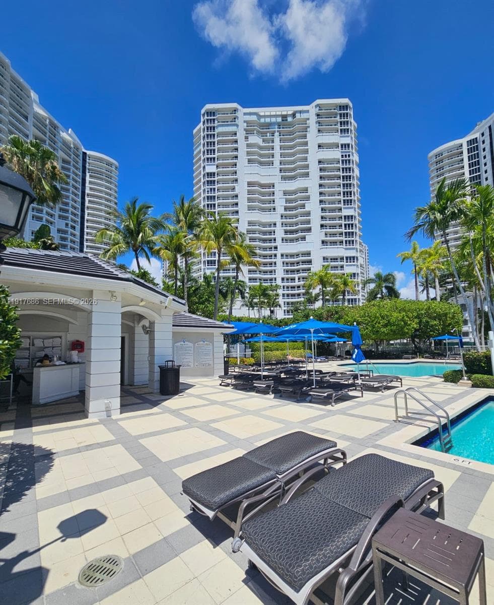 Atlantic III · #501 in Aventura - Photo 36