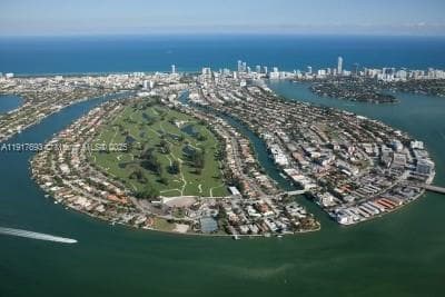 BAY VIEW LOFTS CONDO · #205 in Miami Beach - Photo 11