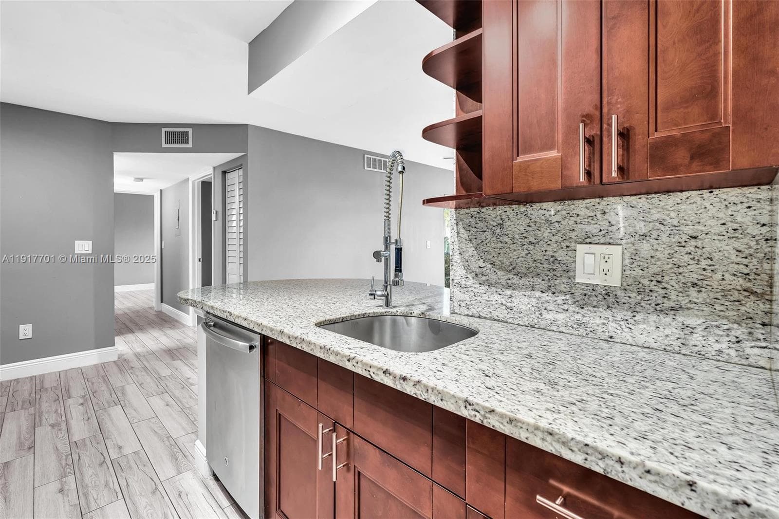 ROYAL POINCIANA CONDO · #2103 in Pompano Beach - Photo 3