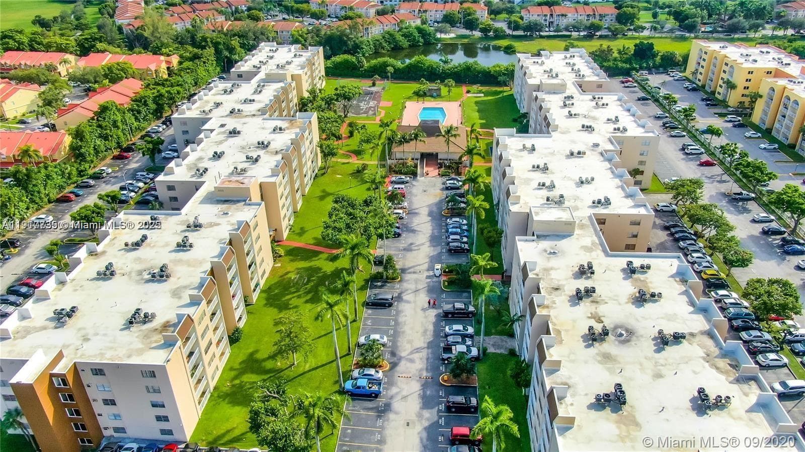 CORAL GATE EAST CONDO · #1-410 in Hialeah - Photo 2
