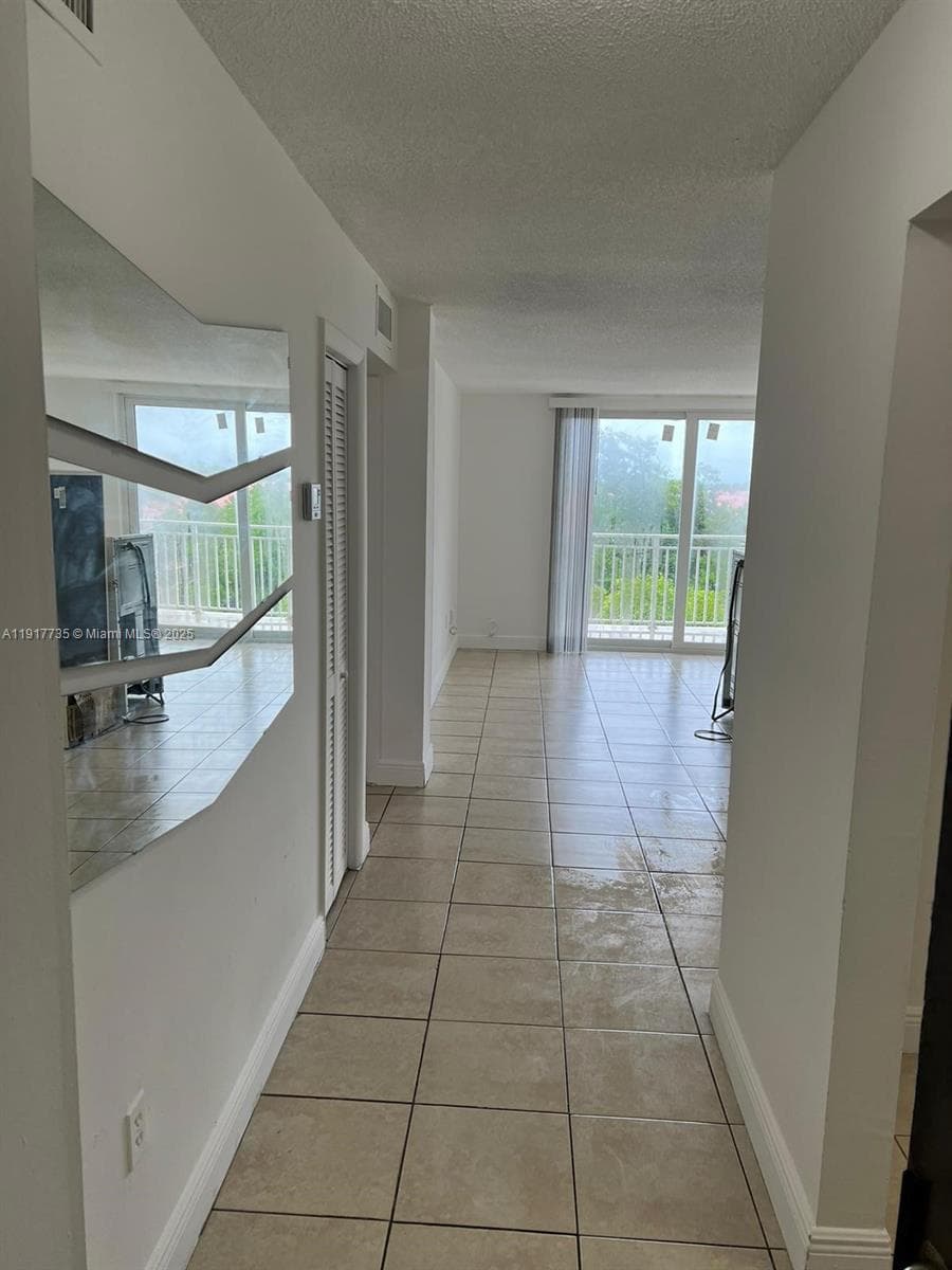 CORAL GATE EAST CONDO · #1-410 in Hialeah - Photo 7
