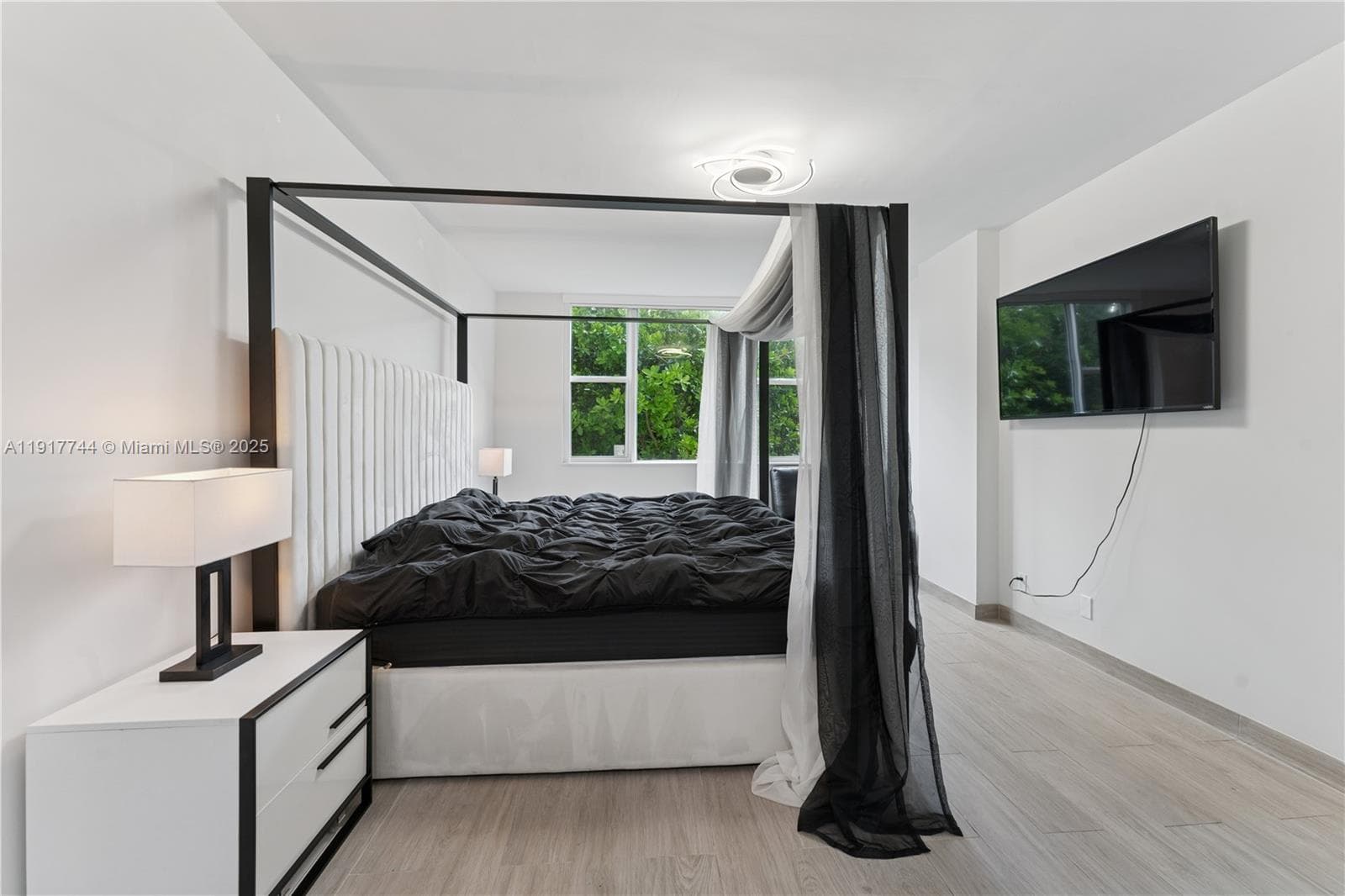 Hillcrest · #303B in Hollywood - Photo 12
