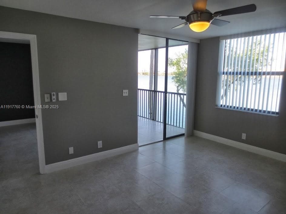 LAKE EMERALD CONDOMINIUM · #203 in Oakland Park - Photo 6