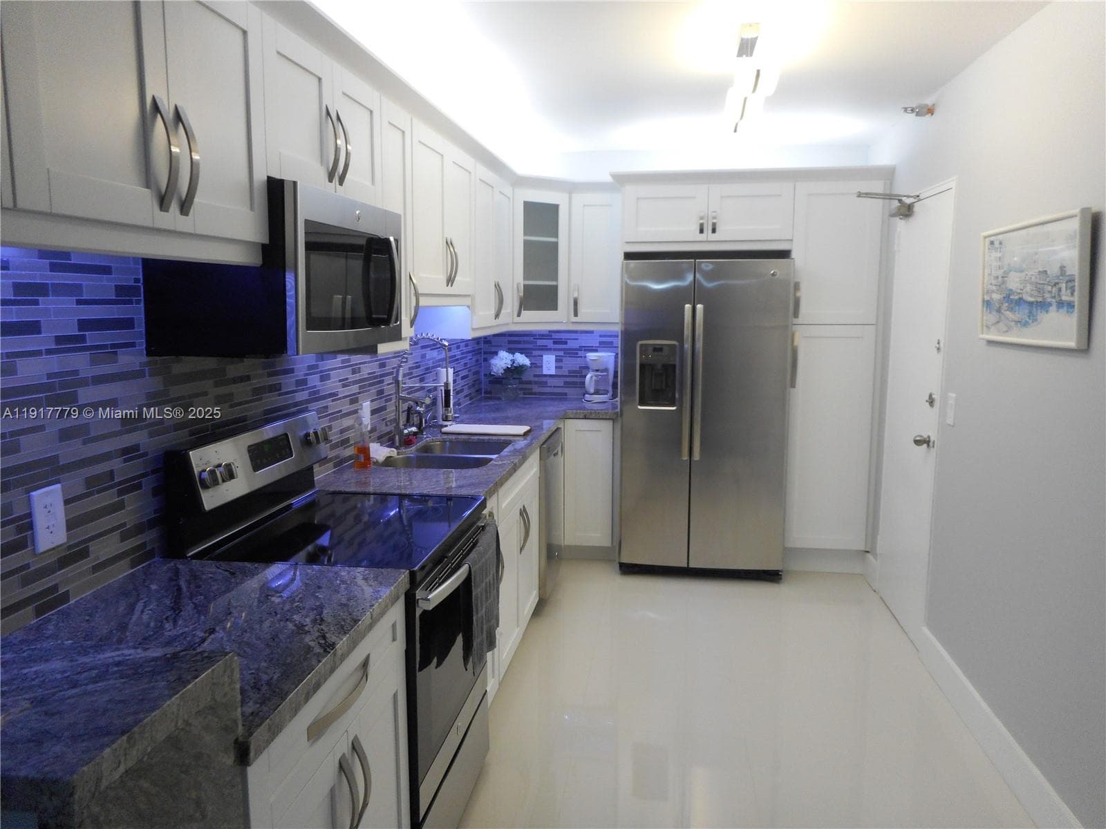 THE PLAZA OF BAL HARBOUR · #1403 in Bal Harbour - Photo 4