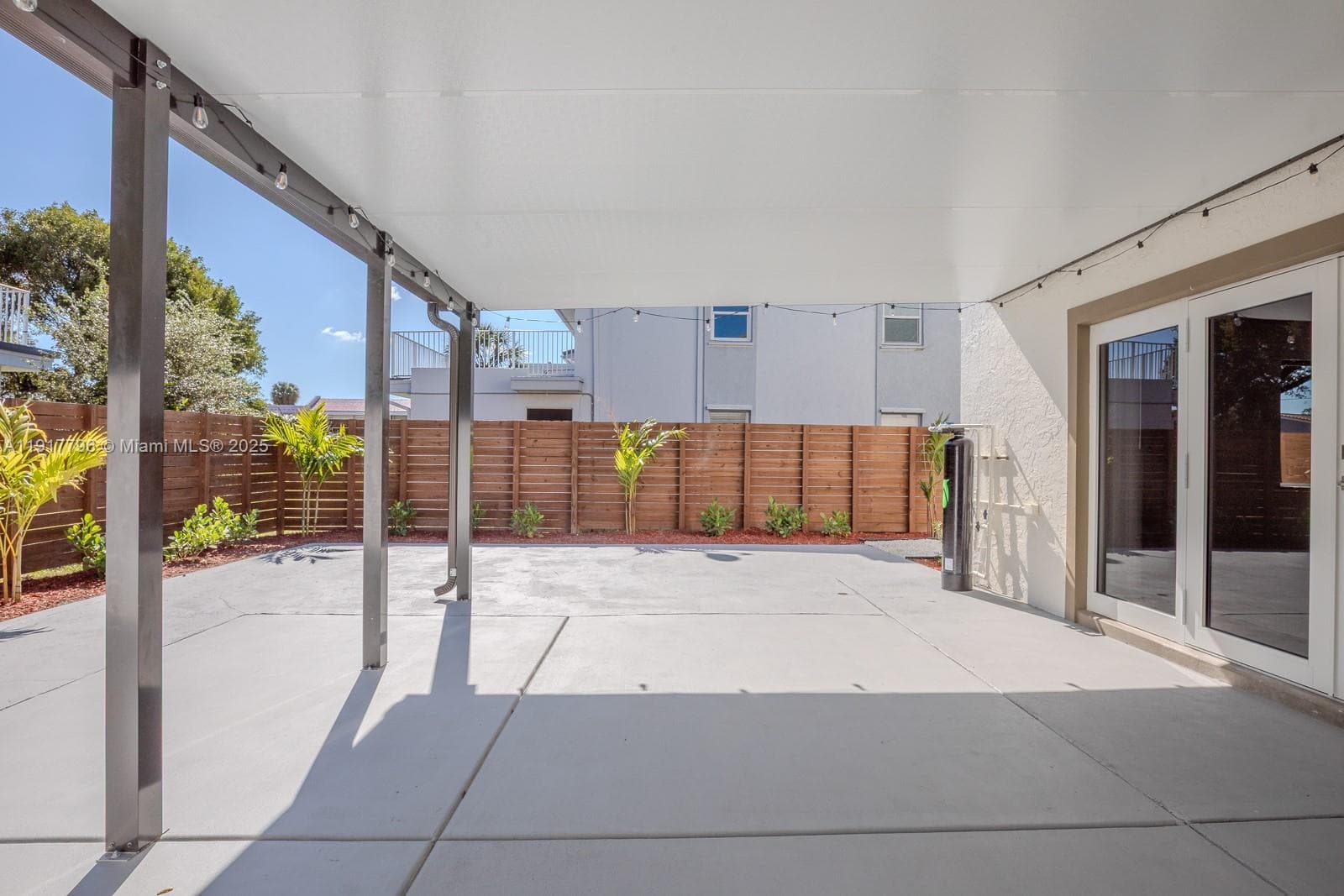 2795 N 40th Ave #1 photo 35