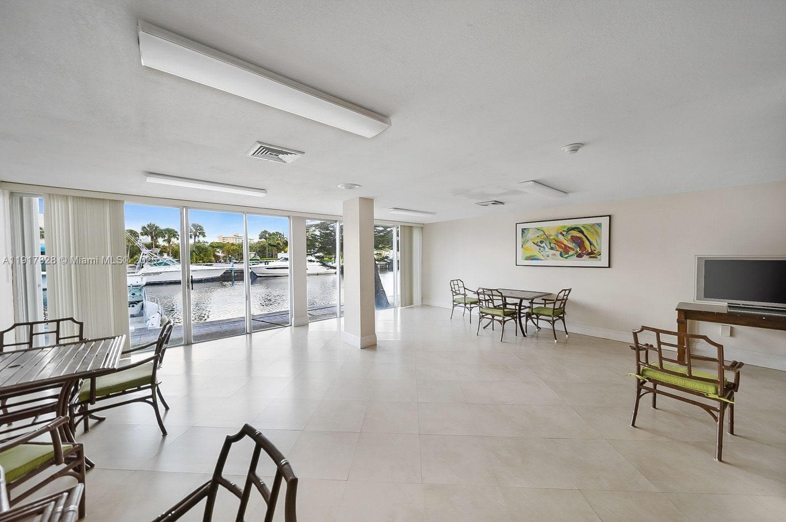 KEYSTONE HARBOR CLUB COND · #1105 in North Miami - Photo 18