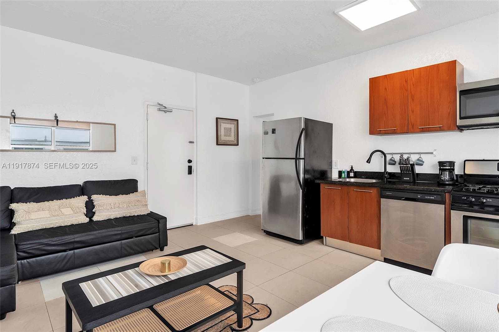 THE BAYLISS CONDO · #101 in Miami Beach - Photo 1