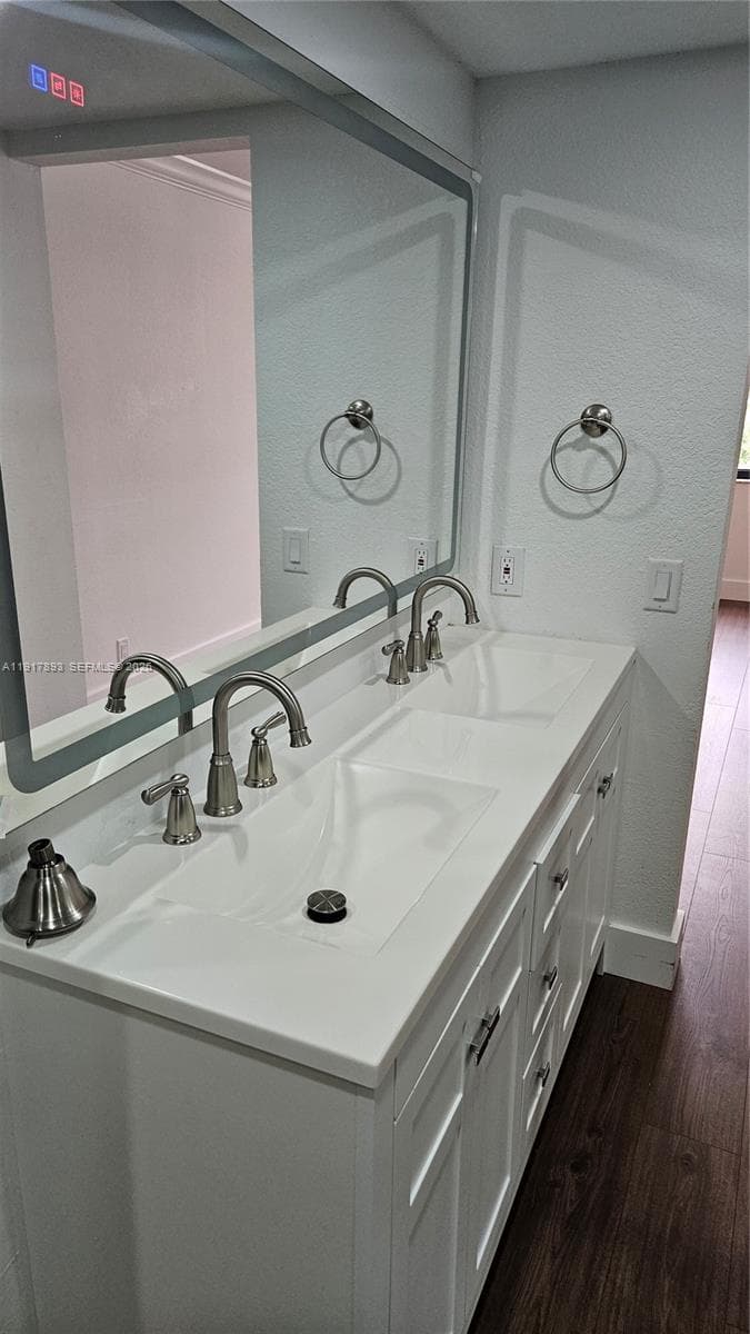 LAKE EMERALD CONDOMINIUM · #311 in Oakland Park - Photo 23