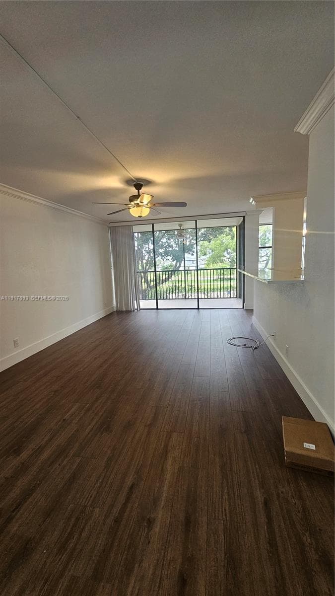 LAKE EMERALD CONDOMINIUM · #311 in Oakland Park - Photo 7