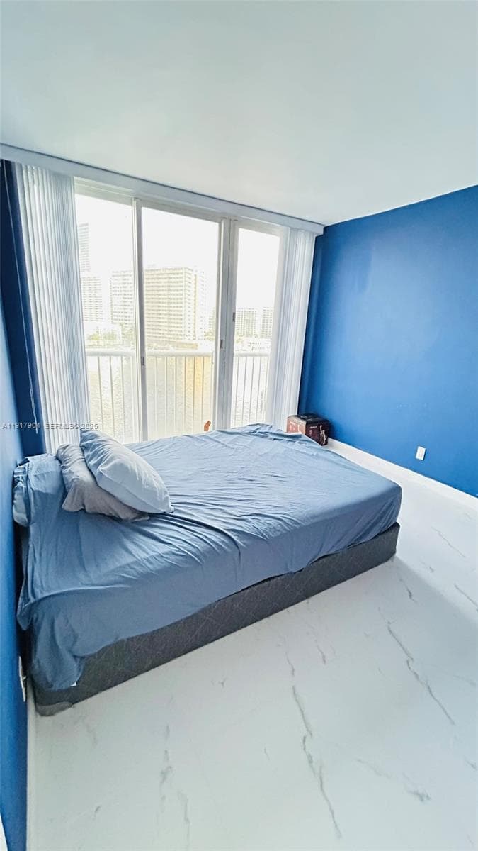 DORSEY ARMS CONDO · #604 in Hallandale Beach - Photo 10