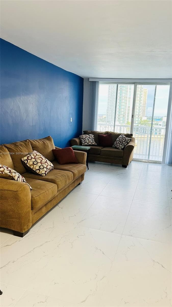 DORSEY ARMS CONDO · #604 in Hallandale Beach - Photo 15