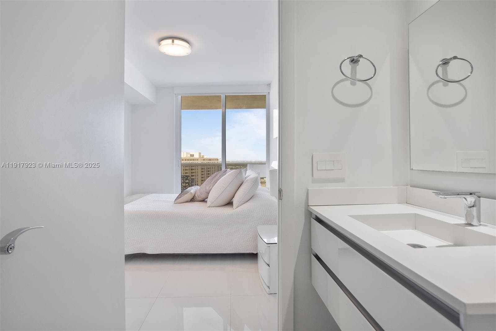 BEACH CLUB · #1708 in Hallandale Beach - Photo 25