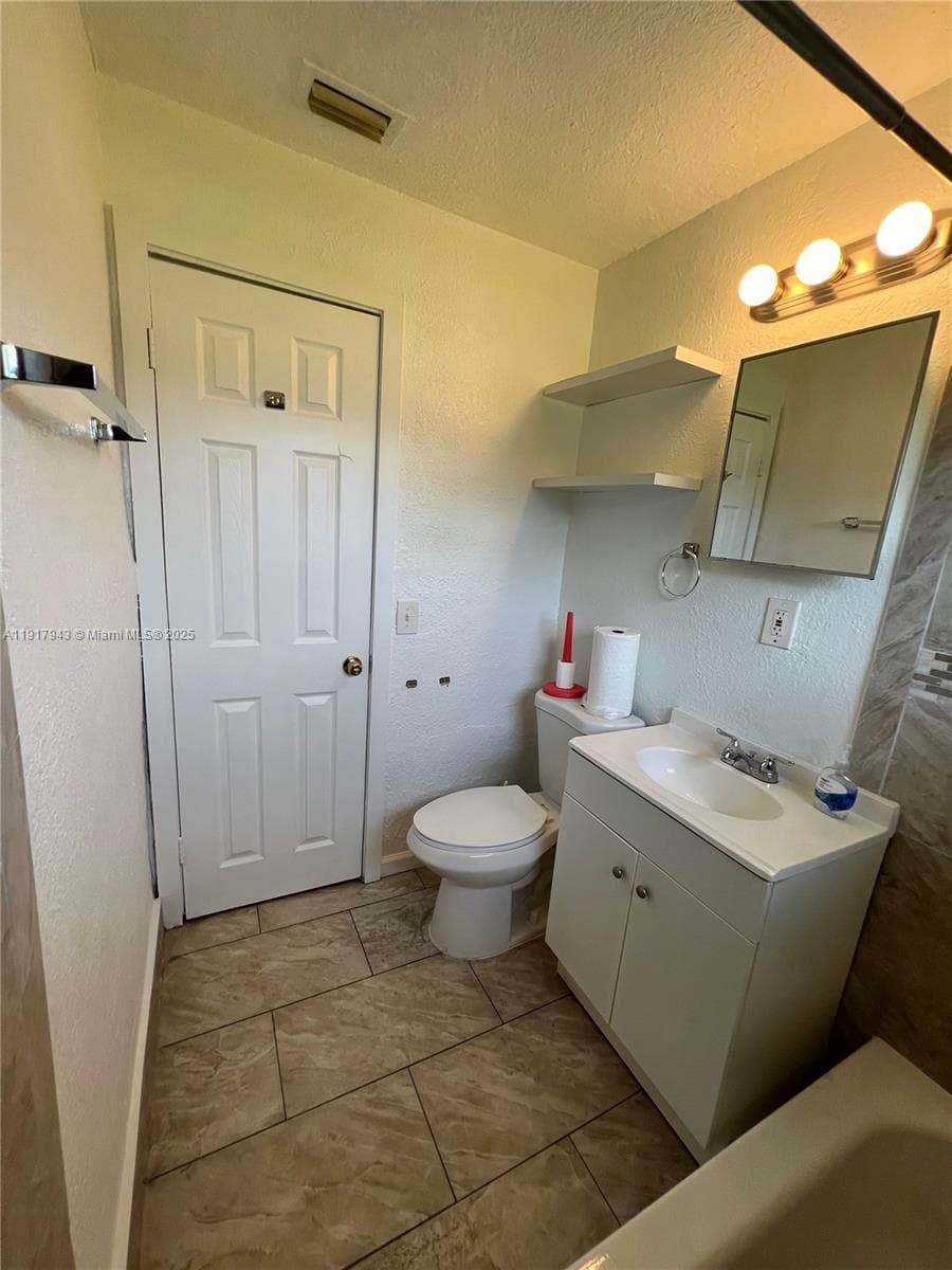 FOSTER PARK · #1 in Hallandale Beach - Photo 12