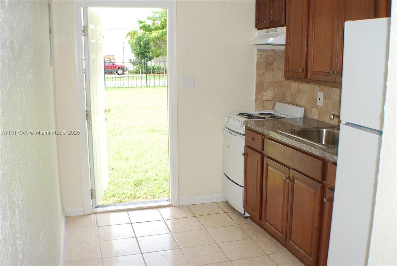 FOSTER PARK · #1 in Hallandale Beach - Photo 8