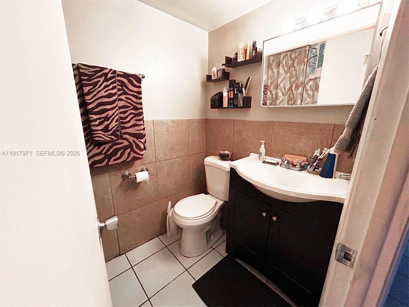 BAYCOURT TOWERS CONDO · #3M in Miami Beach - Photo 10
