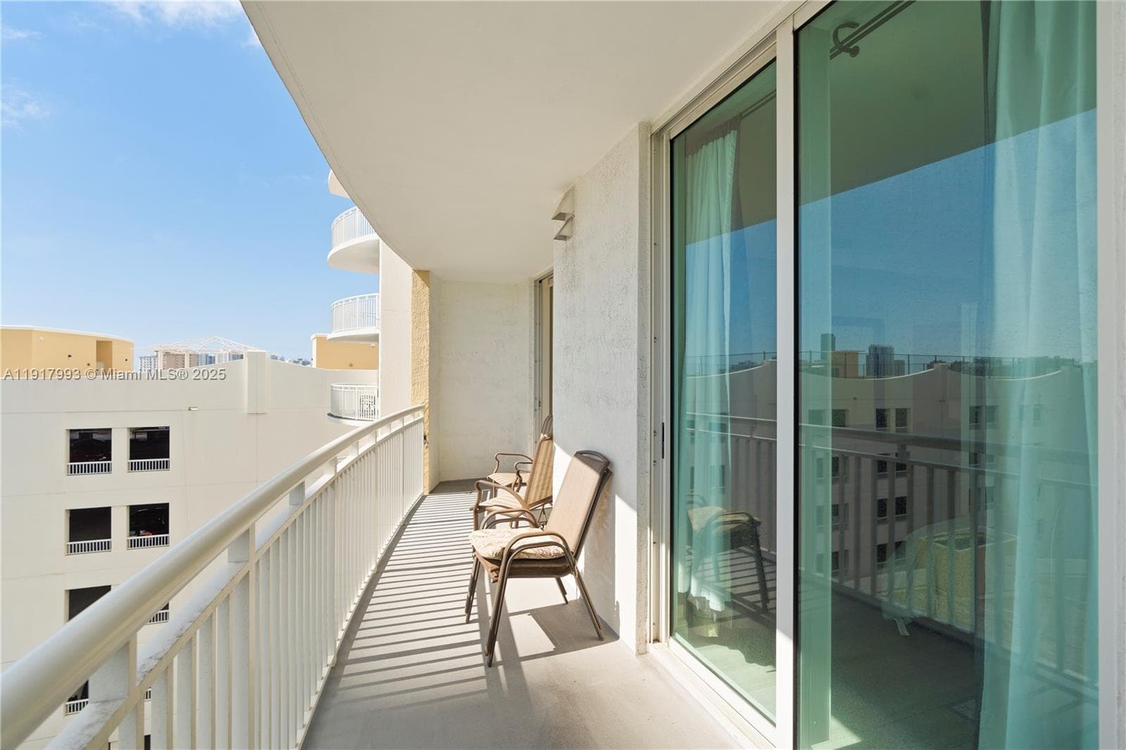 DUO CONDOMINIUM WEST · #705W in Hallandale Beach - Photo 23