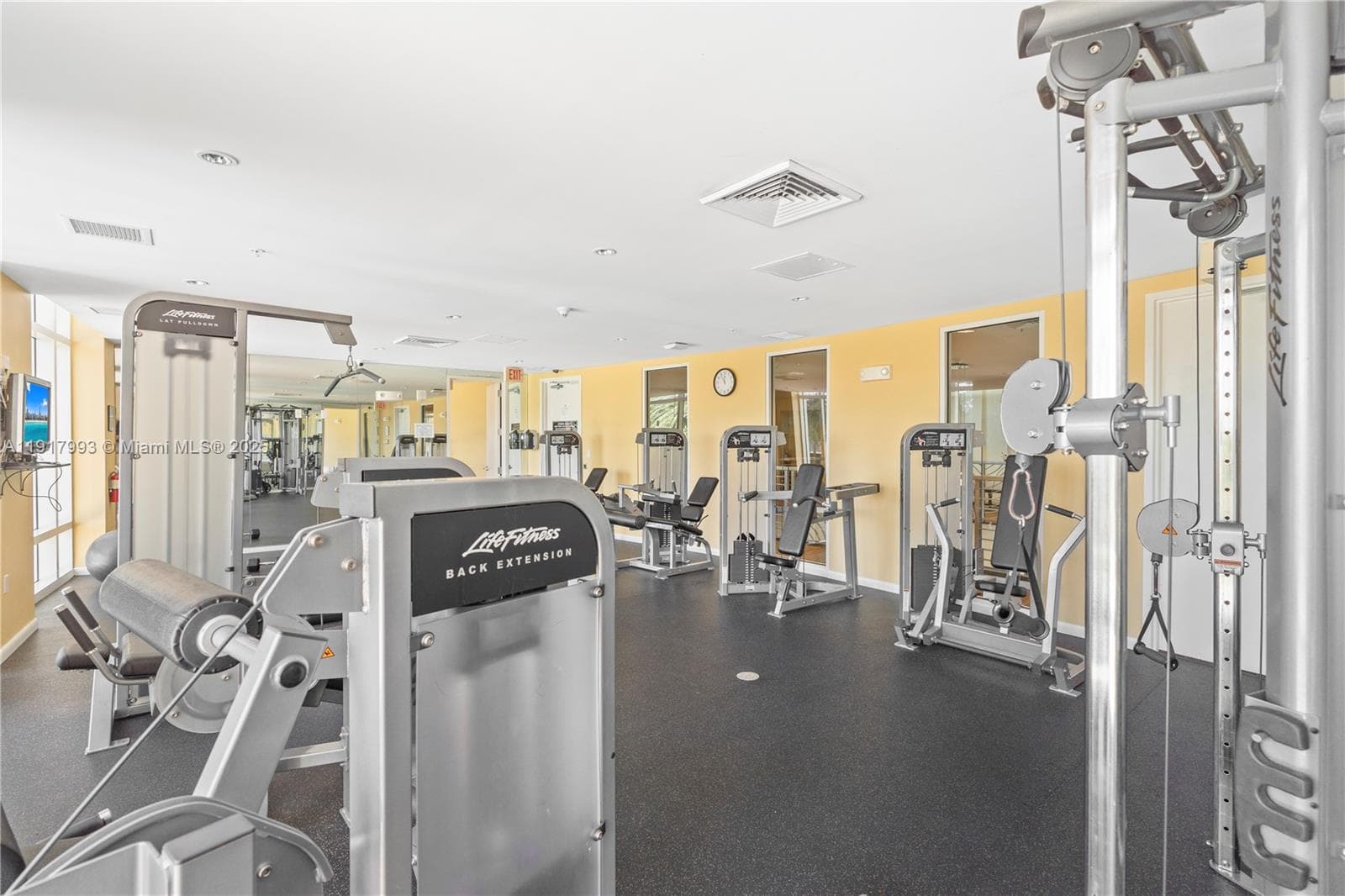 DUO CONDOMINIUM WEST · #705W in Hallandale Beach - Photo 28