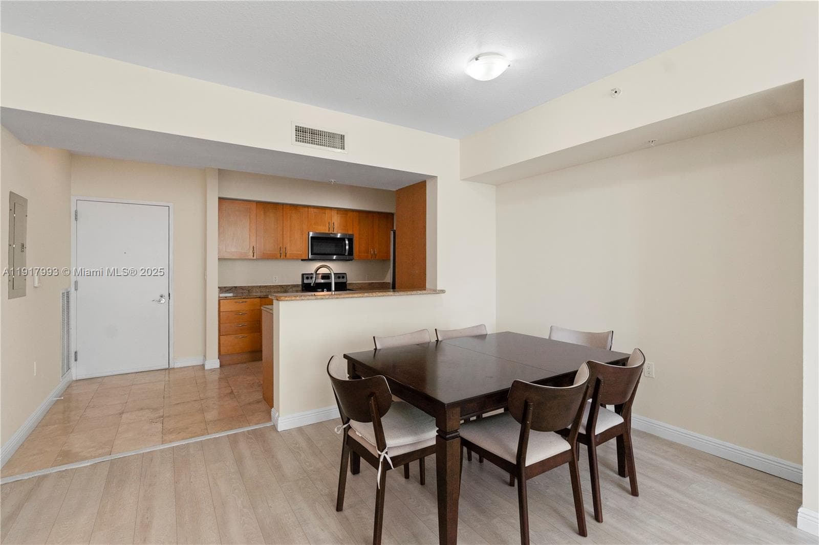 DUO CONDOMINIUM WEST · #705W in Hallandale Beach - Photo 15