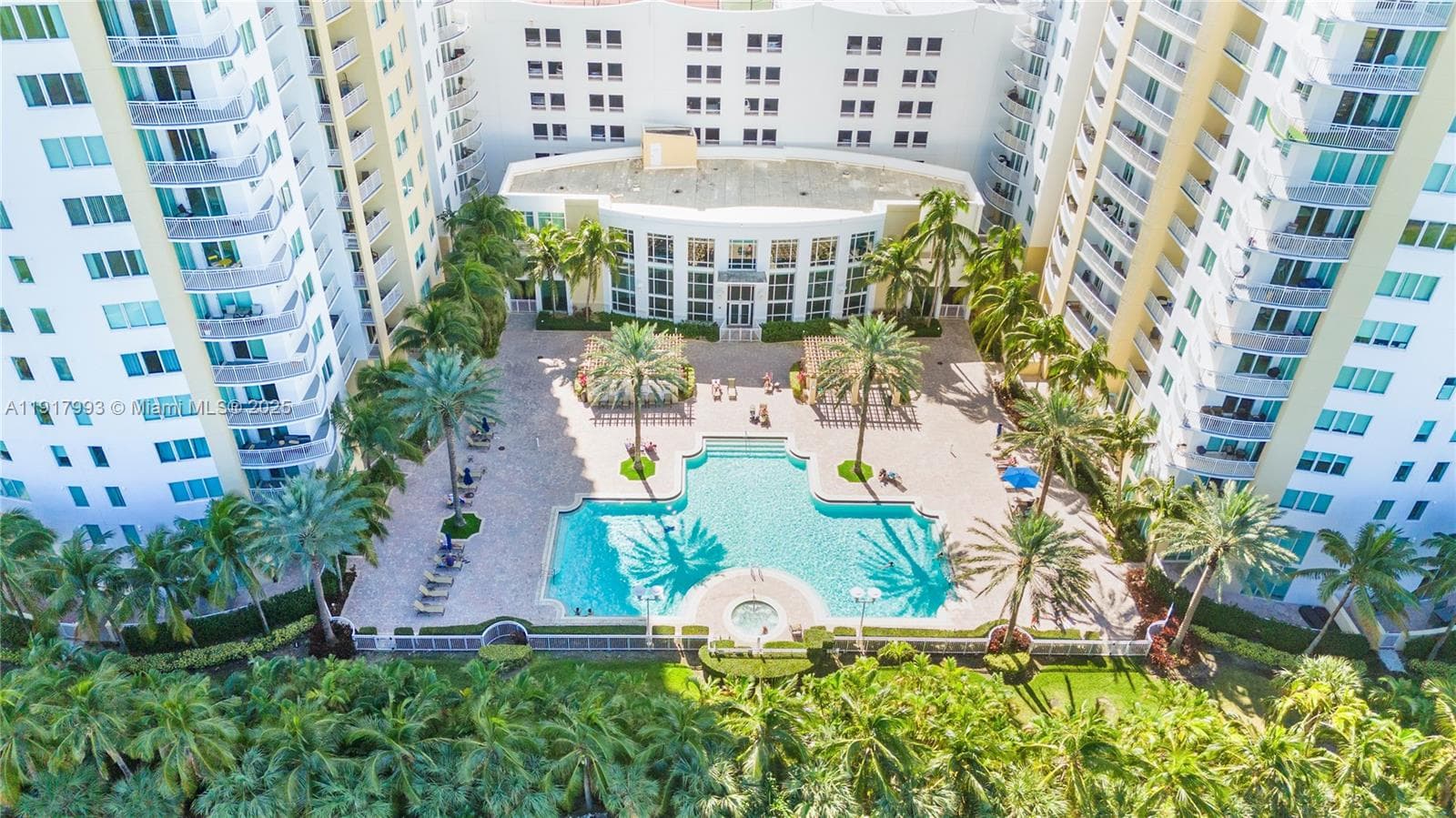 DUO CONDOMINIUM WEST · #705W in Hallandale Beach - Photo 25