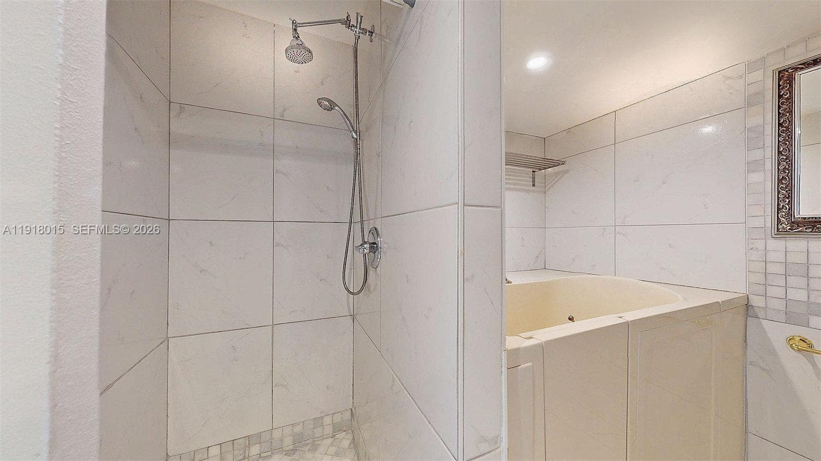 Oceanview Park Condo · #431 in Hallandale Beach - Photo 34