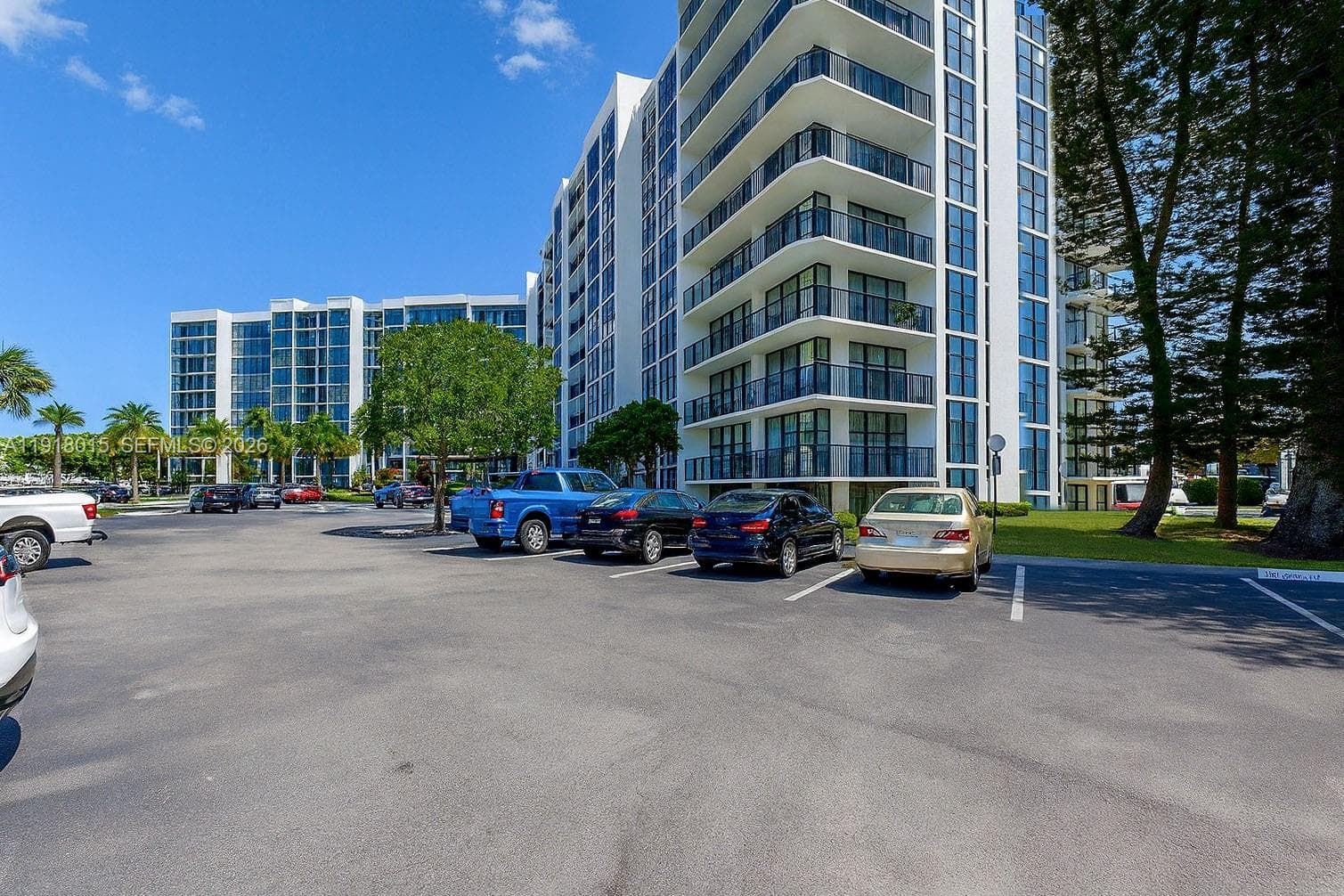 Oceanview Park Condo · #431 in Hallandale Beach - Photo 44