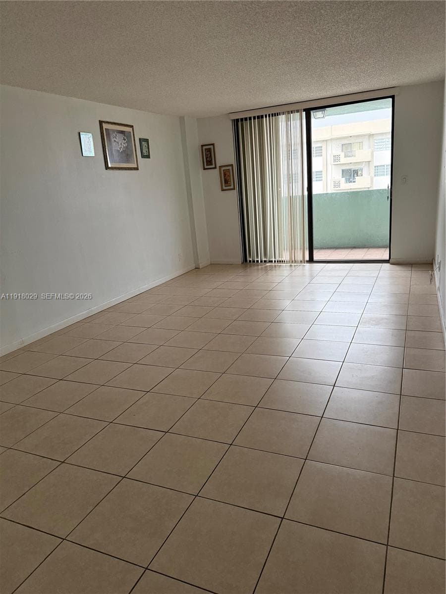 IMPERIAL TERRACES CONDO · #707 in Hialeah - Photo 15